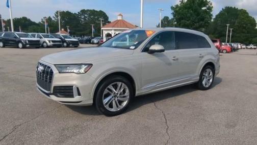 2021 Audi Q7 Premium Plus
