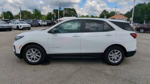 2023 Chevrolet Equinox LS