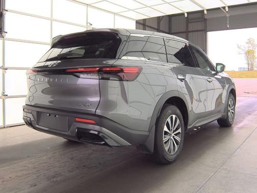 2024 INFINITI QX60 PURE