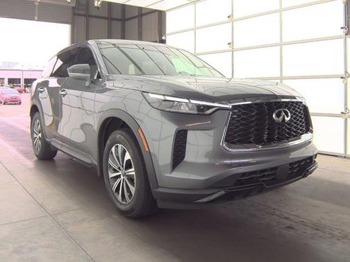 2024 INFINITI QX60 PURE