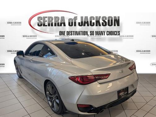 Liquid Platinum 2018 INFINITI Q60 RED SPORT 400