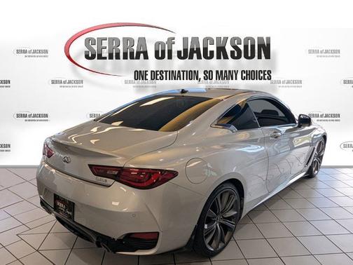 Liquid Platinum 2018 INFINITI Q60 RED SPORT 400