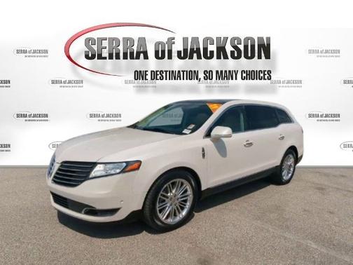 2019 Lincoln MKT Standard