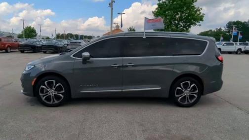 2022 Chrysler Pacifica Pinnacle
