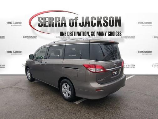 2014 Nissan Quest SV