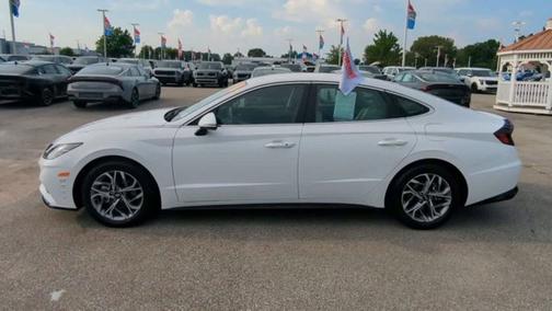 2023 Hyundai SONATA SEL