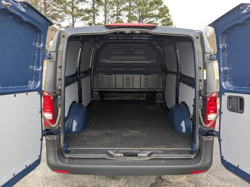 2022 Mercedes-Benz Metris 