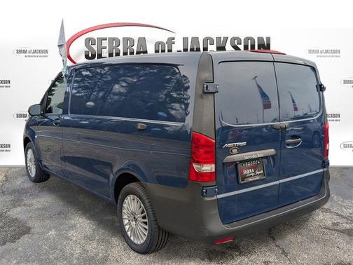 2022 Mercedes-Benz Metris Base