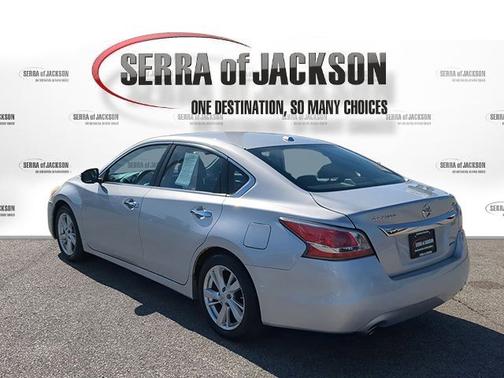 Brilliant Silver Metallic 2014 Nissan Altima 2.5 SL