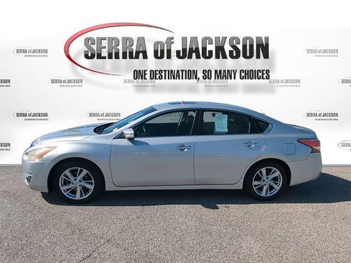 Brilliant Silver Metallic 2014 Nissan Altima 2.5 SL