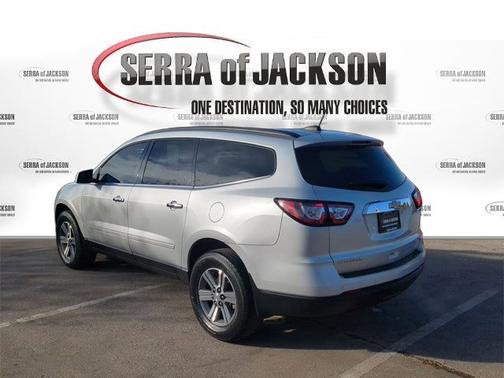 2017 Chevrolet Traverse 2LT