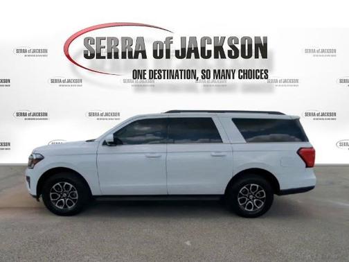 2023 Ford Expedition Max XLT