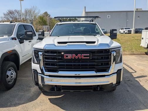 Summit White 2026 GMC Sierra 2500 Pro