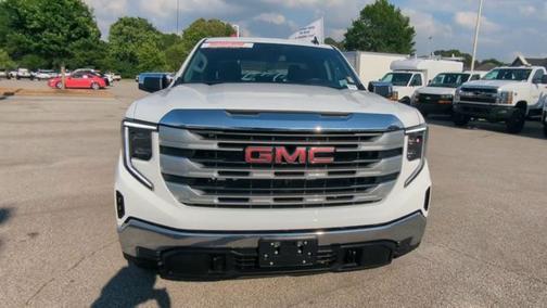 2025 GMC Sierra 1500 SLE
