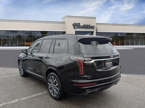 2023 Cadillac XT6 AWD Sport
