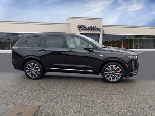 2023 Cadillac XT6 AWD Sport