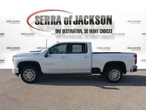 2022 Chevrolet Silverado 2500 High Country