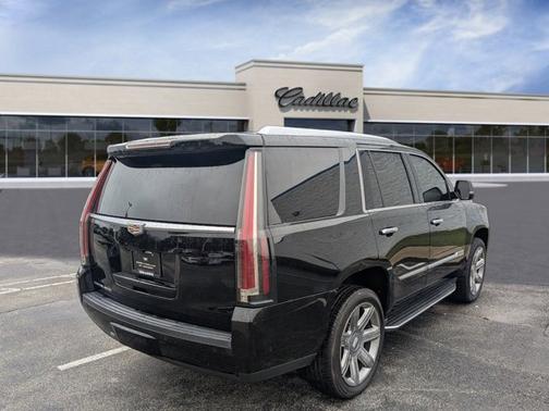 2019 Cadillac Escalade Luxury