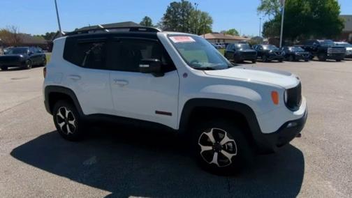 2022 Jeep Renegade Trailhawk