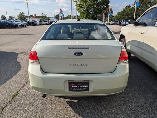 2010 Ford Focus S