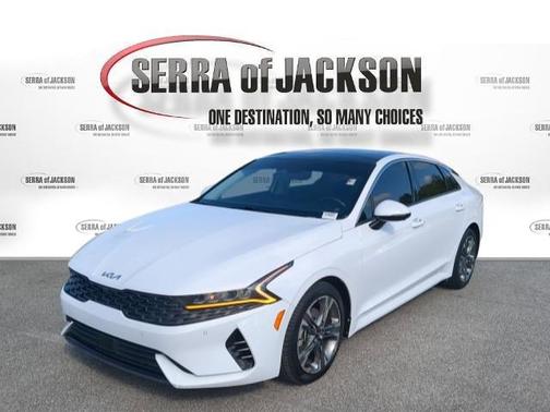 2022 Kia K5 EX