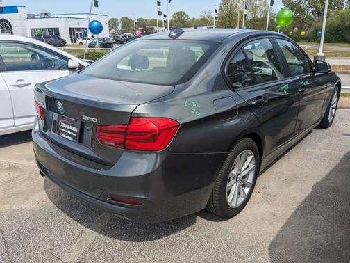 2018 BMW 320 i xDrive