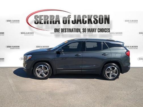 Graphite Gray Metallic 2021 GMC Terrain SLT