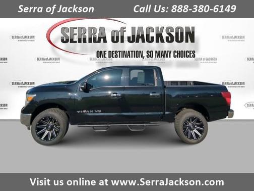 2019 Nissan Titan SV