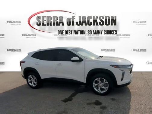2024 Chevrolet Trax LS