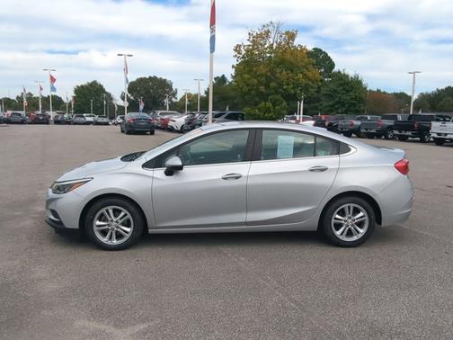 2017 Chevrolet Cruze LT