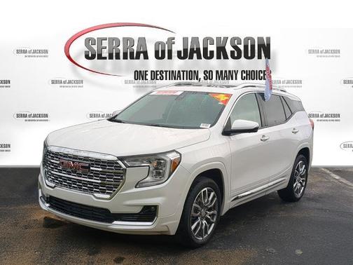 2024 GMC Terrain Denali