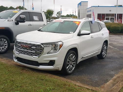 2024 GMC Terrain Denali