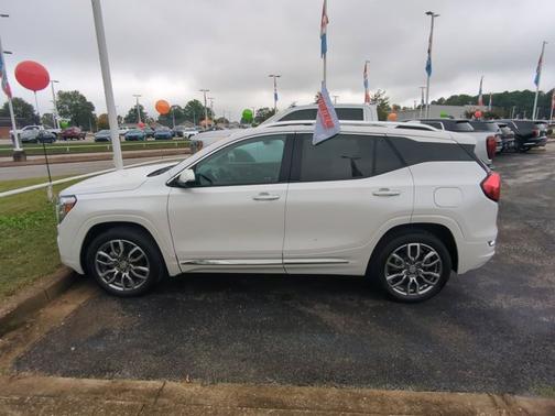 2024 GMC Terrain Denali