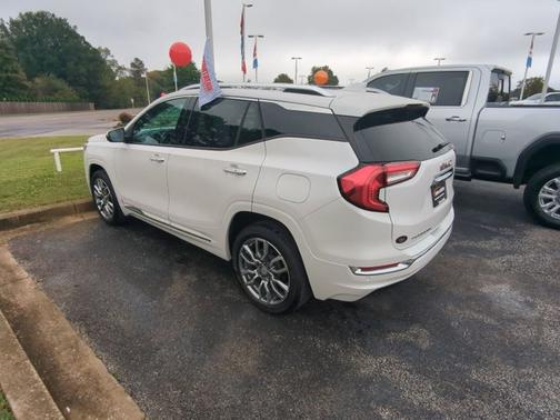 2024 GMC Terrain Denali