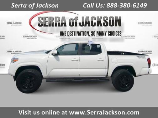 2022 Toyota Tacoma SR