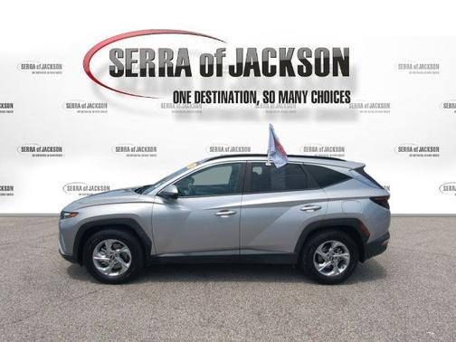 Shimmering Silver 2022 Hyundai TUCSON SEL