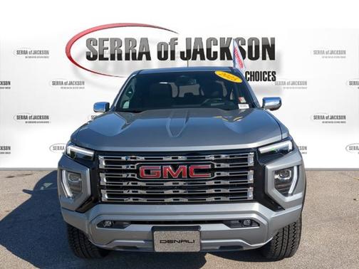 2025 GMC Canyon 4WD Denali
