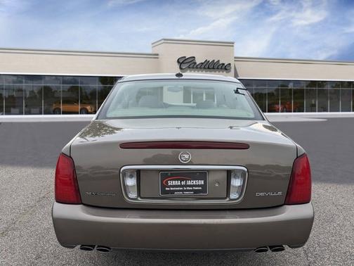 2003 Cadillac DeVille Base