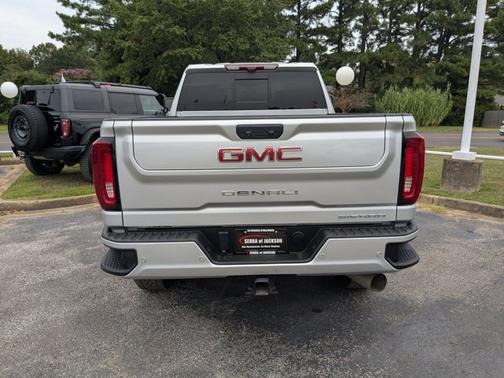 2023 GMC Sierra 2500 Denali
