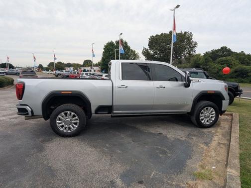 2023 GMC Sierra 2500 Denali