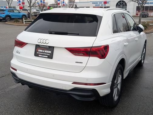 2022 Audi Q3 S line Premium Plus