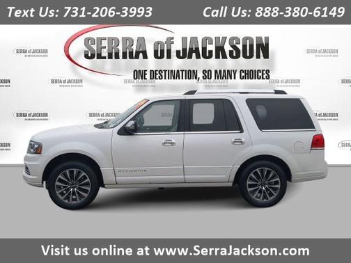2017 Lincoln Navigator Select