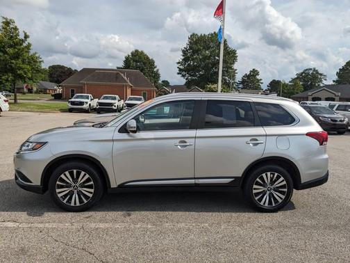 2020 Mitsubishi Outlander SEL