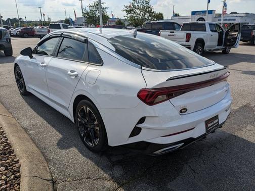 2024 Kia K5 GT-Line