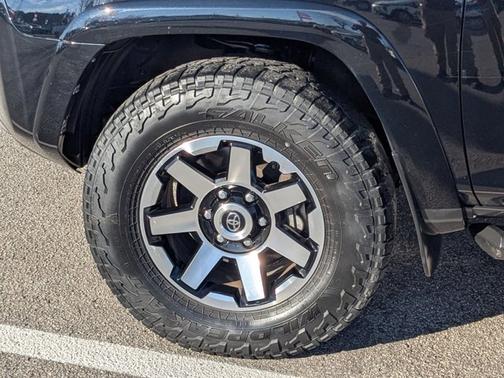 2020 Toyota 4Runner TRD Off Road