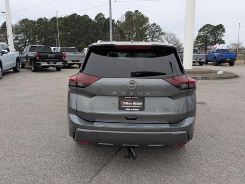 2024 Nissan Rogue SL