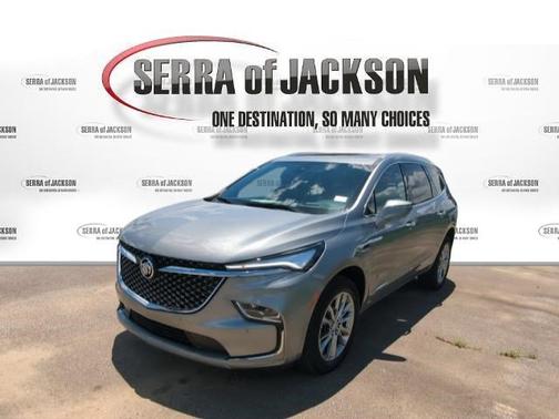 Moonstone Gray Metallic 2024 Buick Enclave Avenir