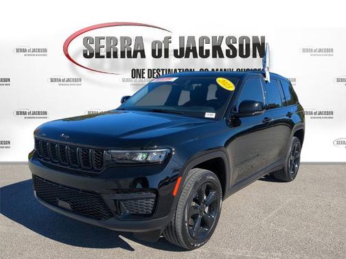 2023 Jeep Grand Cherokee Altitude