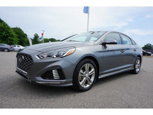 Photo 2 of 20 of 2019 Hyundai Sonata Sport