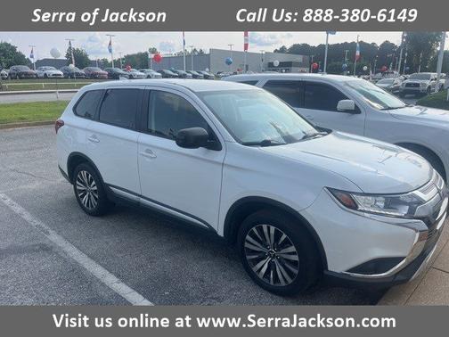 2019 Mitsubishi Outlander ES